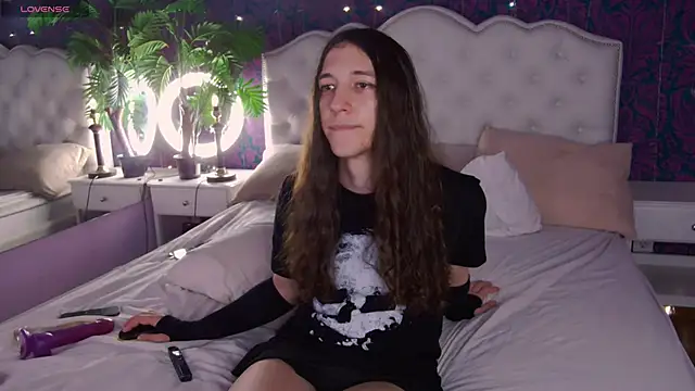 Chat +18 de SilverMuse ao vivo
