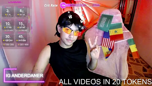 Top_and_bottom live XXX chat
