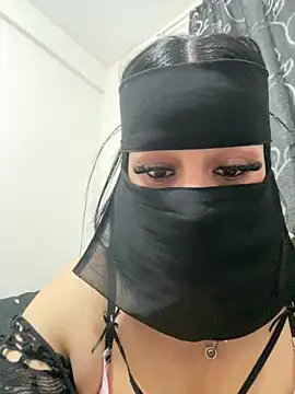 mari_layali XXX чат на живо