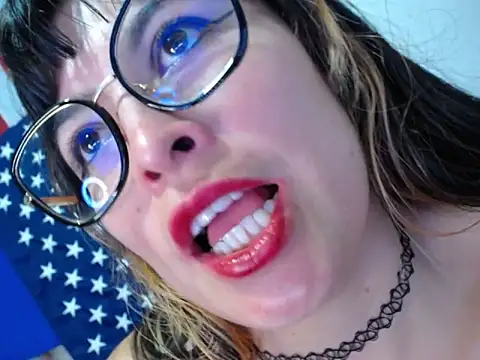 Alexandrasaenz's Live XXX Chat