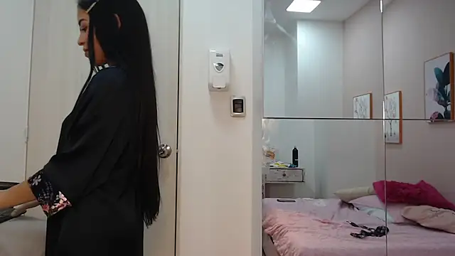 zooombee Chat XXX live