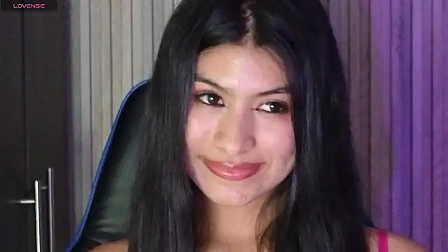 LissaWiild Chat XXX live