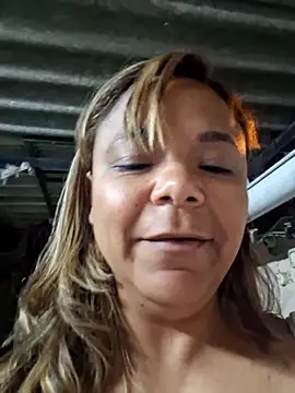 Yagodit Chat XXX live