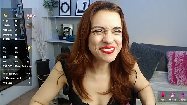 KendallWood_ Chat XXX in diretta