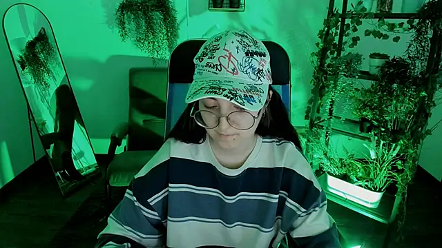 VirtuallVoyant Live XXX-Chat