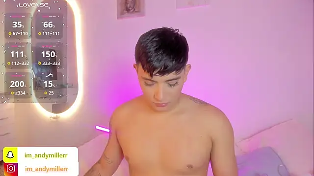 Chat +18 de Andy_millerr ao vivo