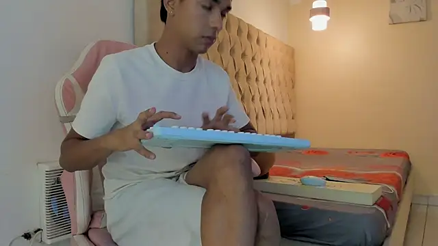 Samir_19XX Live XXX Chat