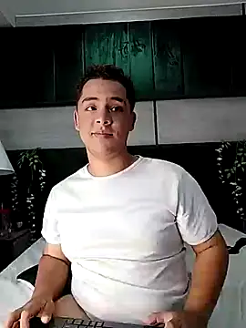 Chat +18 de Darian_laforteza ao vivo