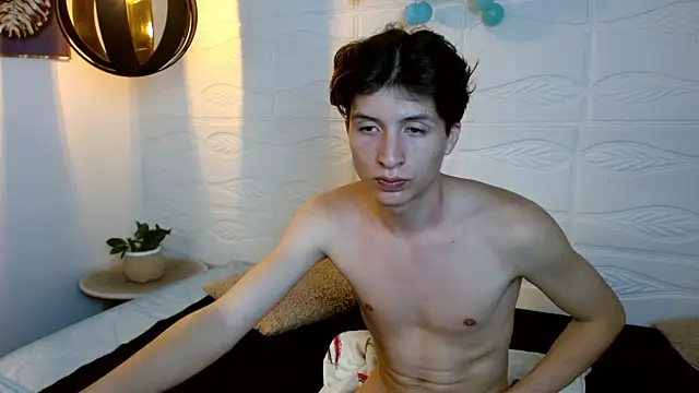 Chat +18 de Marcoviolet ao vivo