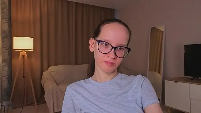 BettyBrowni 现场XXX聊天