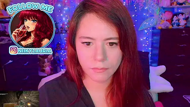 _niiky live XXX chat