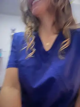 alicee16's Live XXX Chat