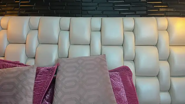 دردشة ViolettGracee الجنسية المباشرة