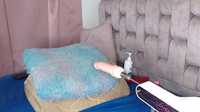 Chat XXX Live Alexa-Hunter