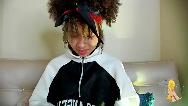 sofia_kay élő XXX-chatje