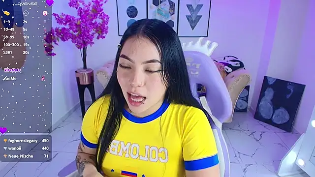 Isa_reel Chat XXX in diretta