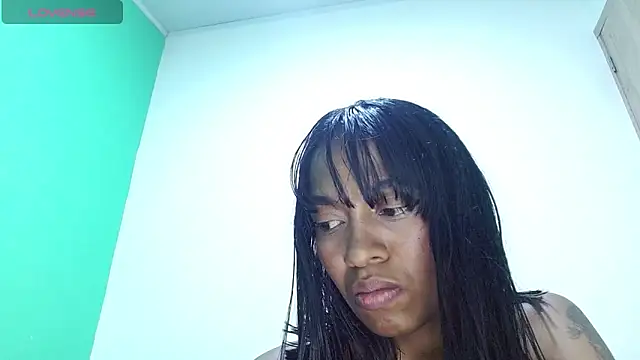 Chatroom XXX en direct de avaleri_cherry