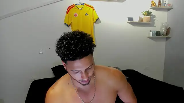 Kris_Khalifa69 Chat XXX live