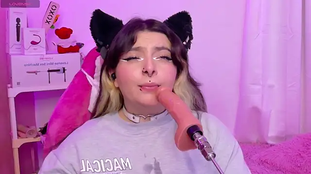 Czat XXX na żywo – Sachi_Meow