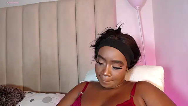 Britanymooree Live XXX-chat
