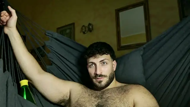 mark_ariete Adlı Modelin Canlı XXX Sohbeti