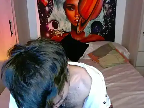 Adrien_polo 即時 XXX 聊天