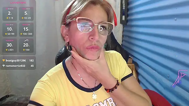 Chat XXX en directo de Chayla_Ruiz
