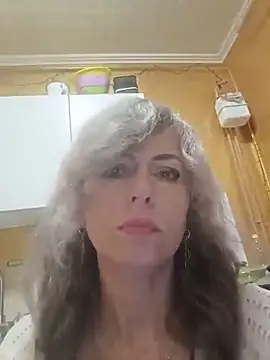Chat +18 de TaynaSecret ao vivo