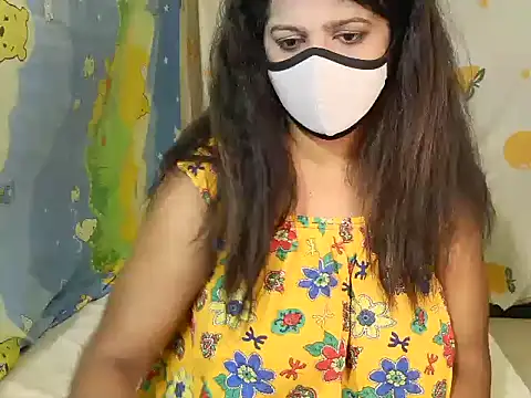 MistyBloomDoll's Live XXX Chat