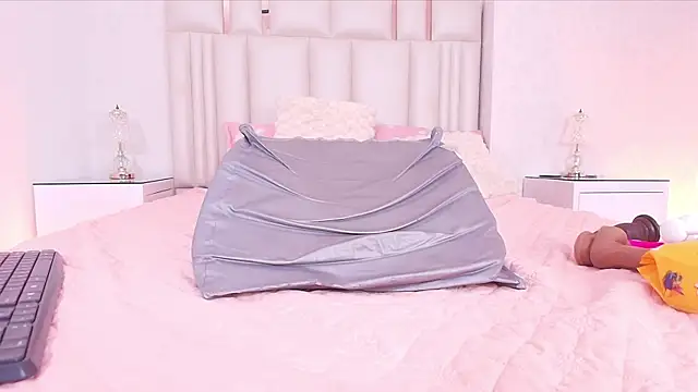 alanarose18: онлайн-секс-чат