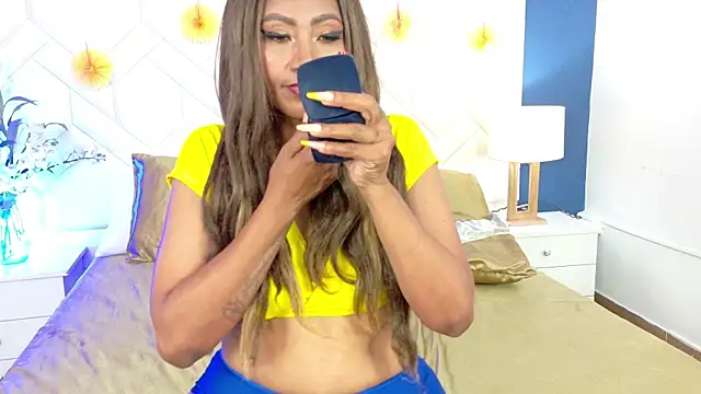Kiara_Parker_ Chat XXX live