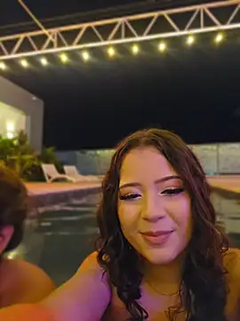 DollyRosee Adlı Modelin Canlı XXX Sohbeti