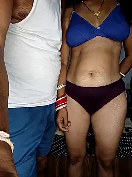 Chat XXX en directo de missindia1234