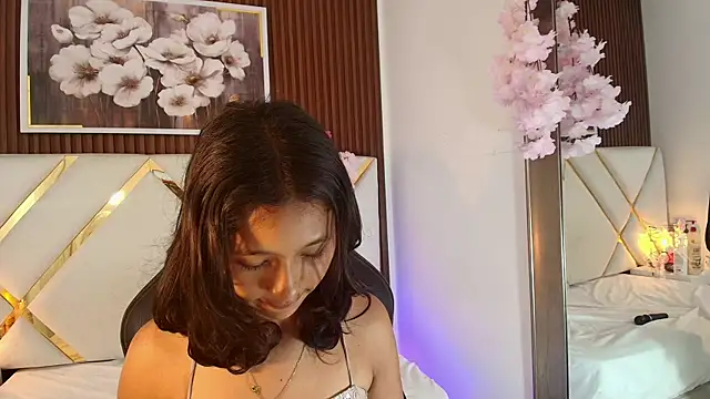 Real_virgin_Pussy Live XXX-chat