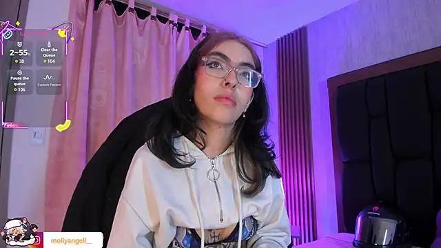 XXX chat uživo modela Molly_A