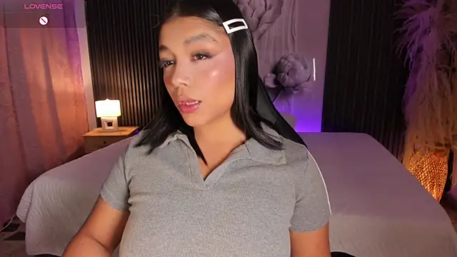 ShaniaDaniels 现场XXX聊天