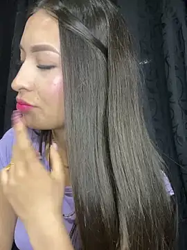 Itze_Mua's Webcam Show