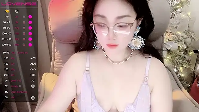 Monica-666888- Adlı Modelin Canlı XXX Sohbeti