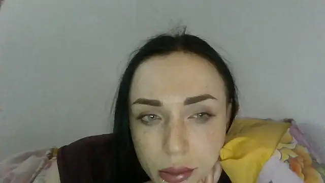 Trinsy_Love Chat XXX in diretta