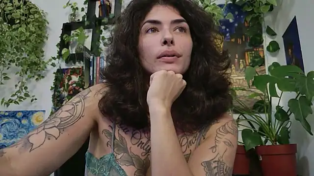 TaliMajesty Chat XXX live