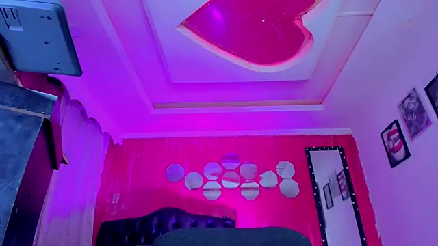 TiffanyMackensyy Chat XXX live