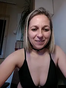 AdaJoy Chat XXX in diretta