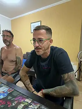 MeladoDiMel – Naživo XXX chat
