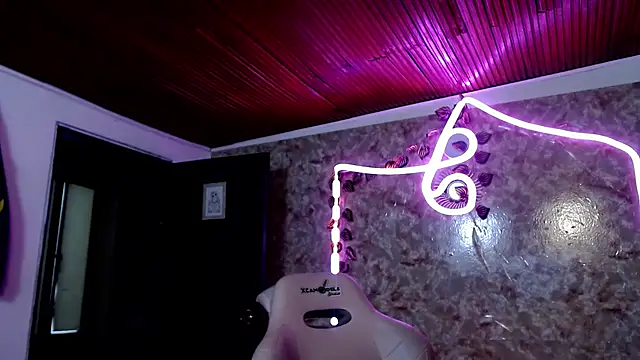 Онлайн чат XXX valleriagp