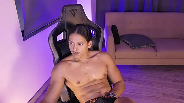 Chat XXX ao vivo de Liam_V