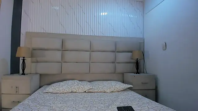 AdissonCopper Chat XXX in diretta