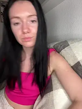 kari_star Show in webcam