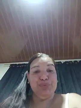 Zuleyka_69 现场XXX聊天