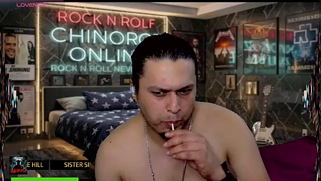 Živý XXX chat chino_roz