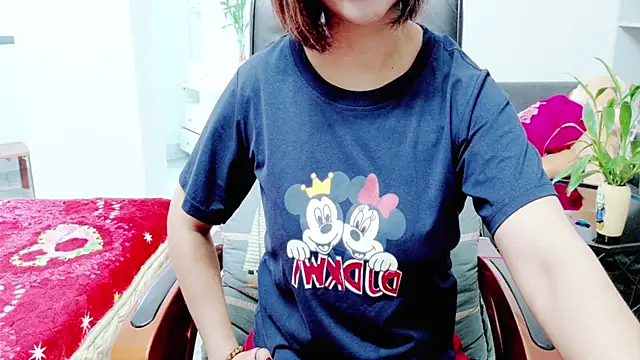 Miu-Le's Live XXX Chat